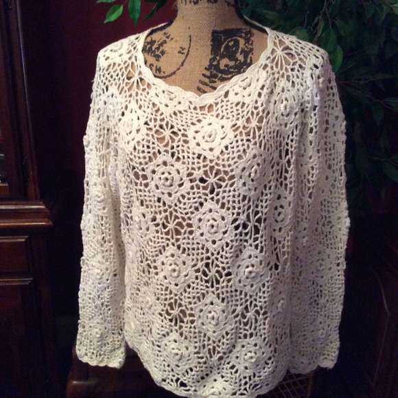 Referene Point Sweaters - Vintage Crocheted white sweater